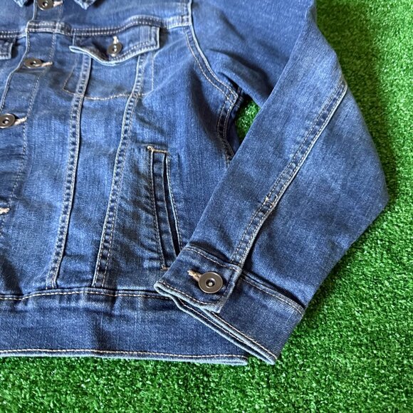 Place Classic Trucker Denim Blue Jeans Essential Timeless Jacket Size M (7/8) - Picture 3 of 11